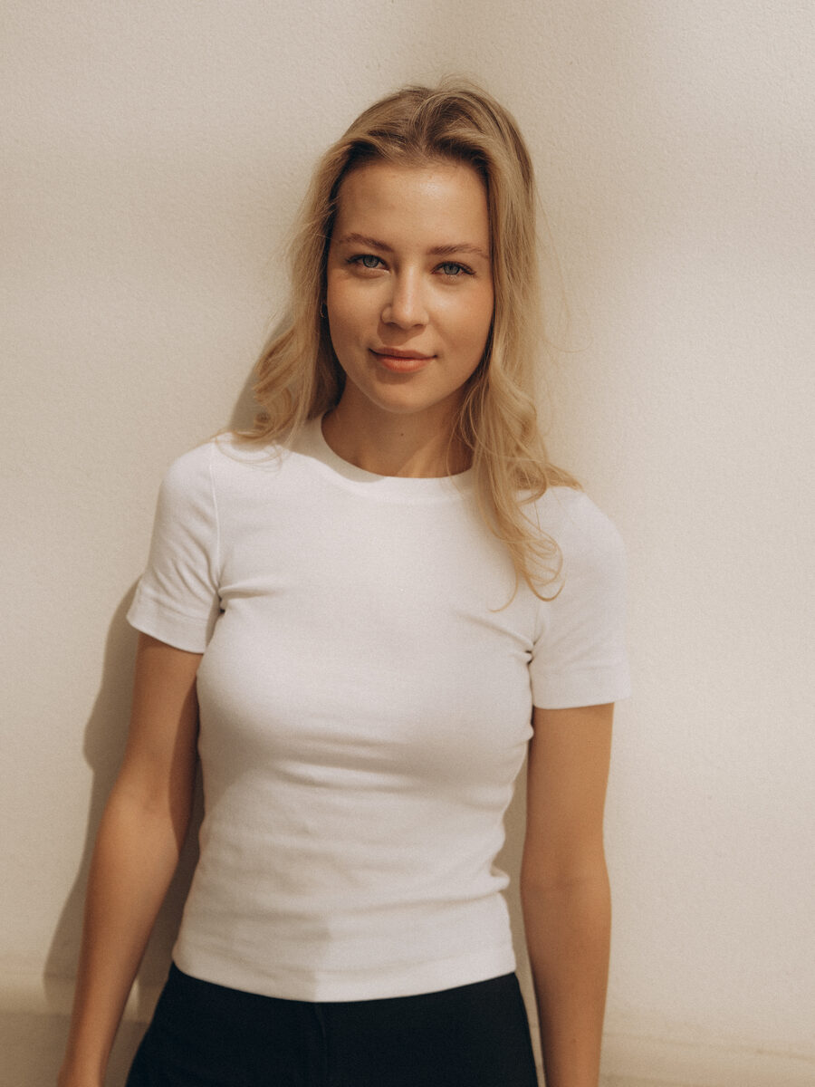 Polina, stylistka paznokci w Dzikim Pięknie