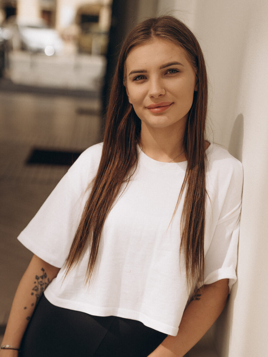 Wiktoria, stylistka paznokci w Dzikim Pięknie